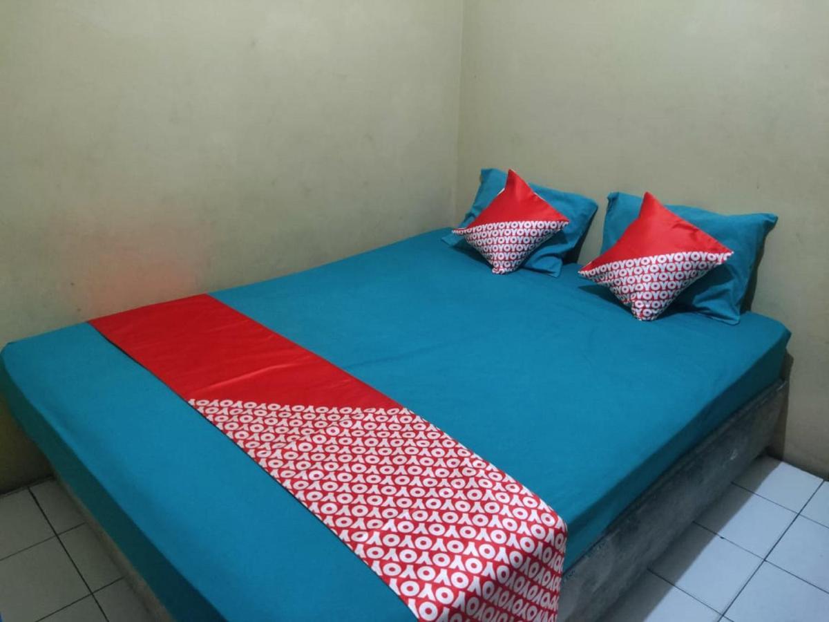 Oyo 90041 Hotel Sinar Lumayan Syariah 발릭파판 외부 사진