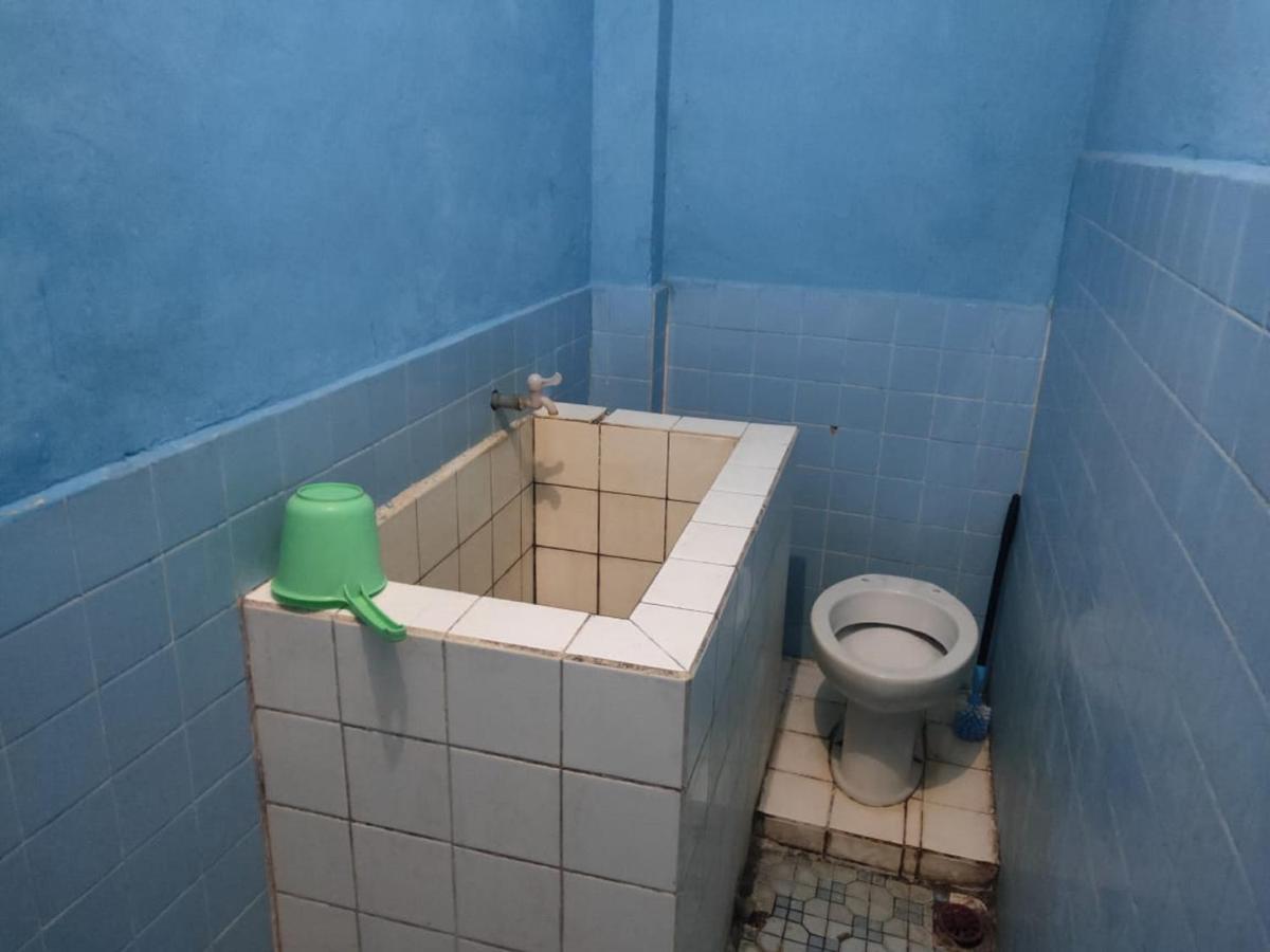 Oyo 90041 Hotel Sinar Lumayan Syariah 발릭파판 외부 사진