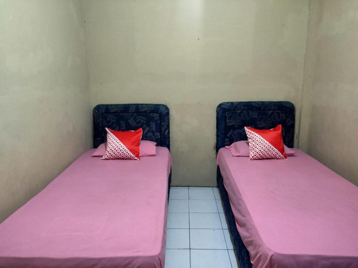 Oyo 90041 Hotel Sinar Lumayan Syariah 발릭파판 외부 사진